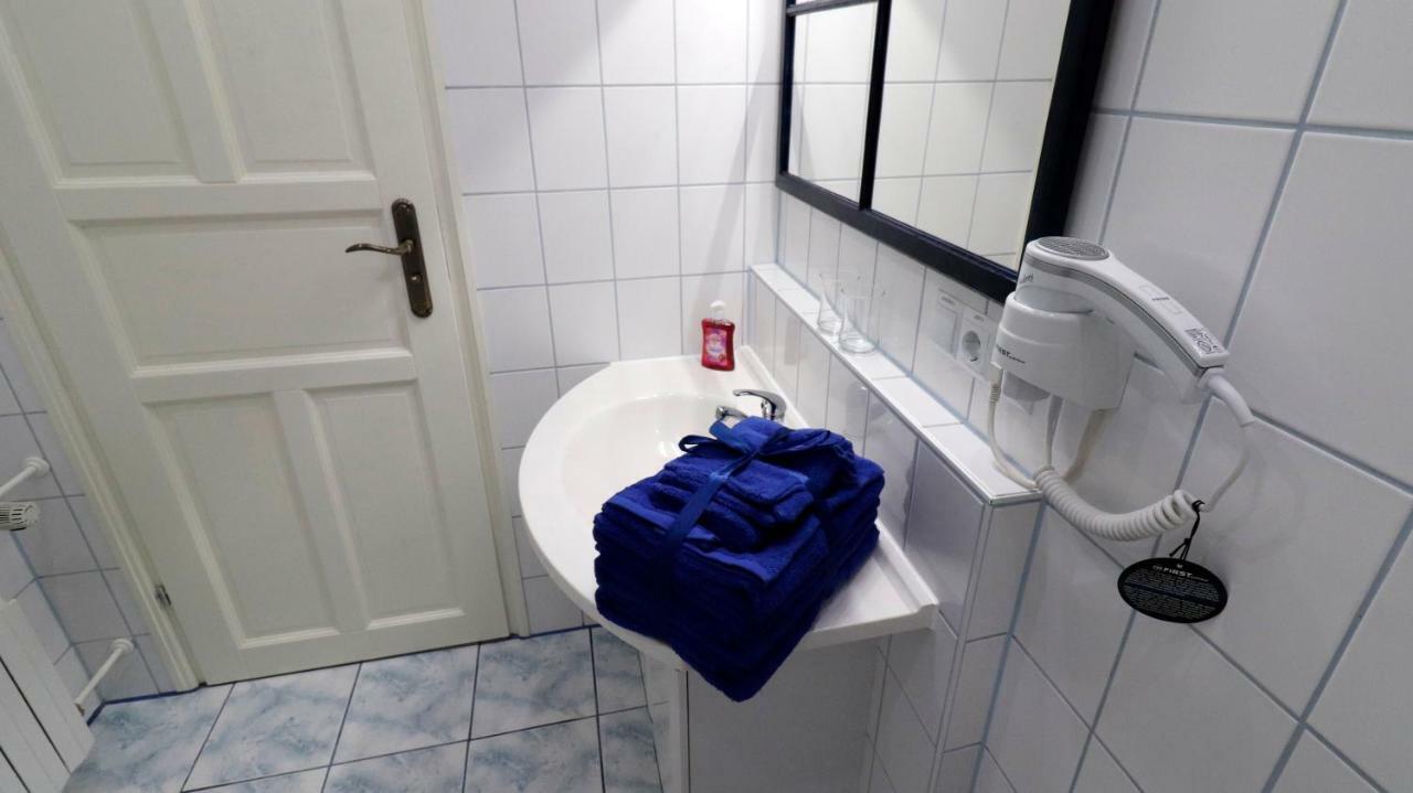 Ferienwohnung Zum Rotem Karpfen إرفورت المظهر الخارجي الصورة